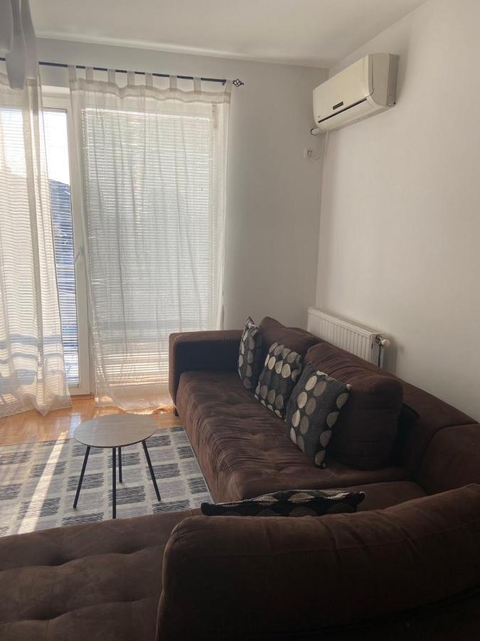 My Place بريشتاين المظهر الخارجي الصورة